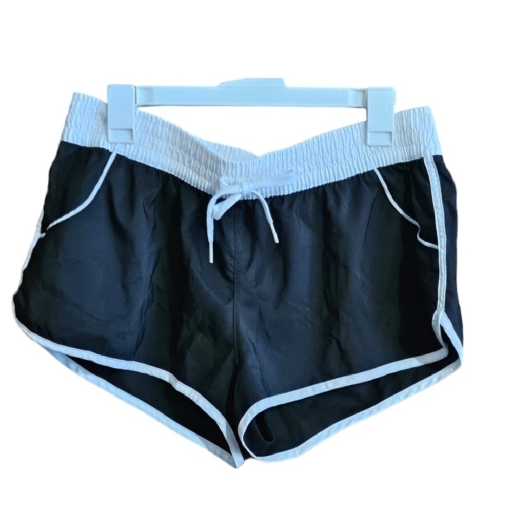 Op Ocean Pacific Junior Short shorts Black & White Size L 11-13 - Picture 9 of 9